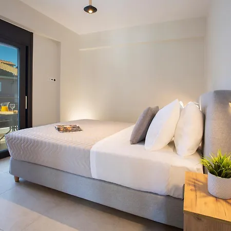 Amelie's Luxe Apartman Kalligoni