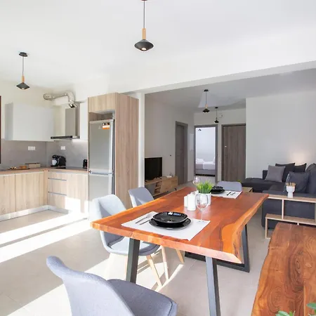 Amelie's Luxe Apartman Kalligoni